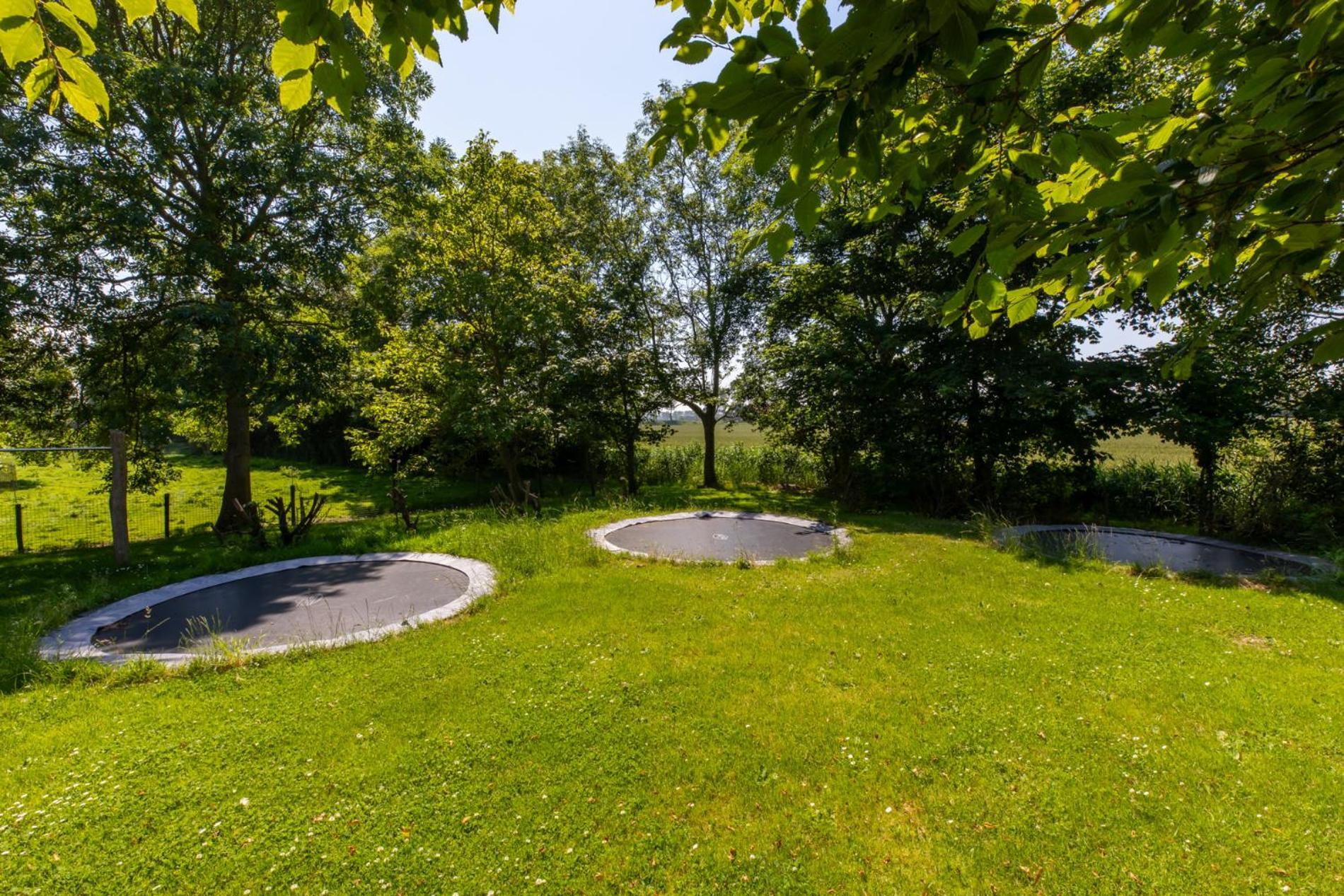 Beneden appartement Kon. Emmaweg 6, Vrouwenpolder Buitenkant foto